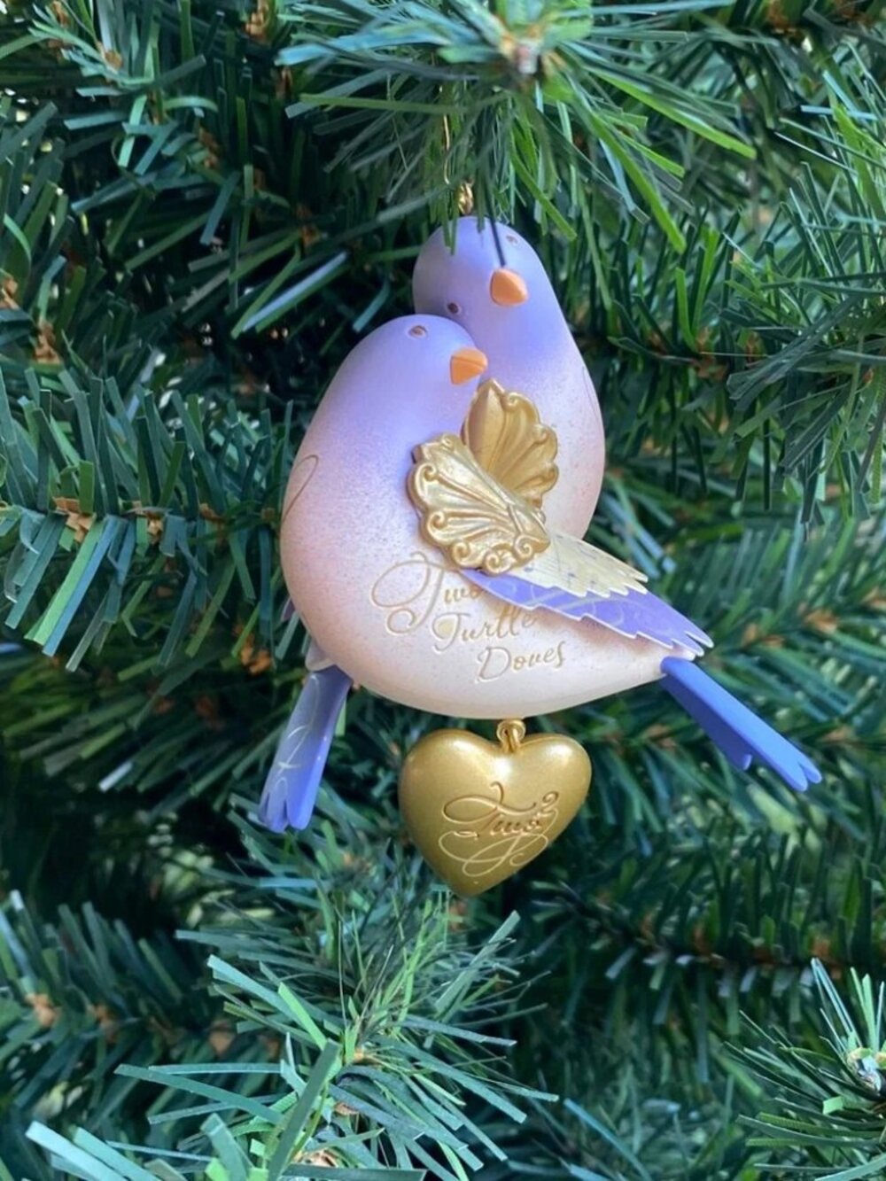 NWT Hallmark 2012 Two Turtle Doves 12 Days of Christmas bird ornament